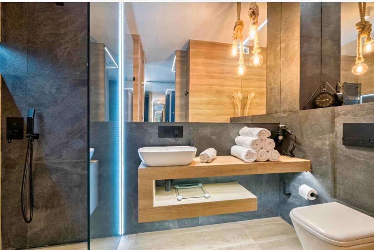 Riverview Apartament Waterline Spa & Pool Gdańsk Buitenkant foto